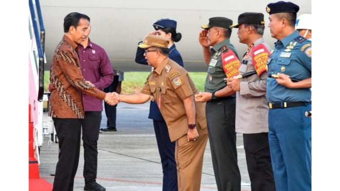 Presiden Jokowi melakukan kunjungan kerja ke Kalimantan Timur